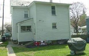 2nd image of 237 Paul St
