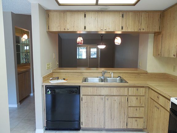 2nd image of 1715 Cypress Trace Dr
