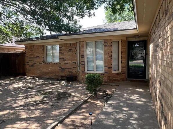 5605 94th St, Lubbock, TX 79424