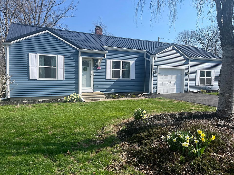 1st image of 9484 Buckeye Dr