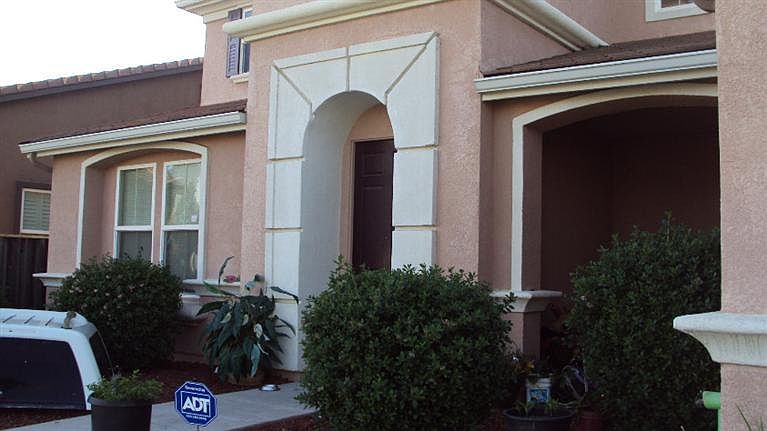 1st image of 1724 Notting Hill Way