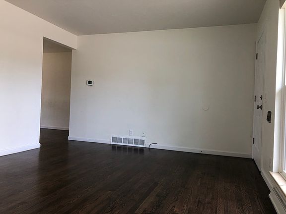 2nd image of 2511 14th Ave