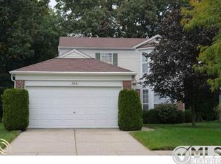 3218 Roon The Ben Dr, Ann Arbor, MI 48108