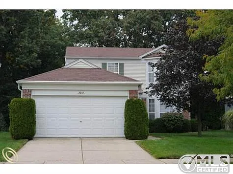 3218 Roon The Ben Dr photo 1
