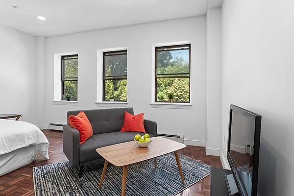 Rented by Douglas Elliman | media 9