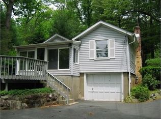 141 Cedar Lake Rd E, Denville, NJ 07834