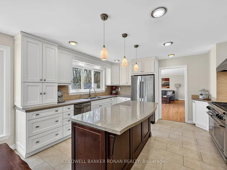 12 Themer Ct — Photo 8