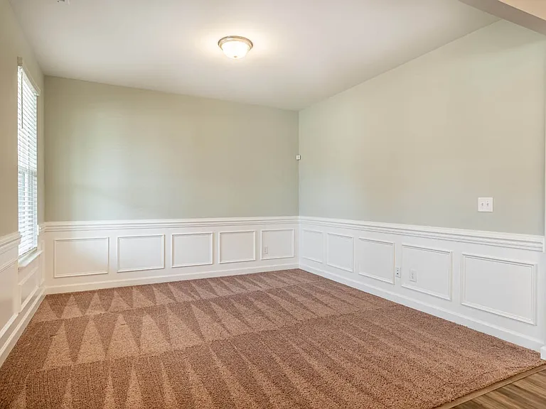 179 Castle Pond Way — Photo 15