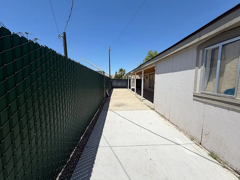 1910 Rio Grande Rd — Photo 30