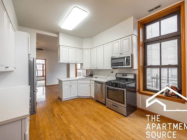509 N Racine Ave #2N — Photo 6