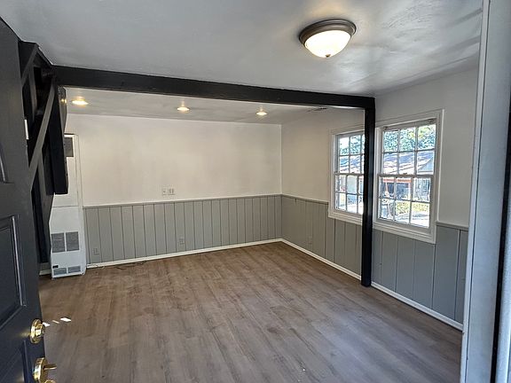 3rd image of 1392 Wildwood Ave #A