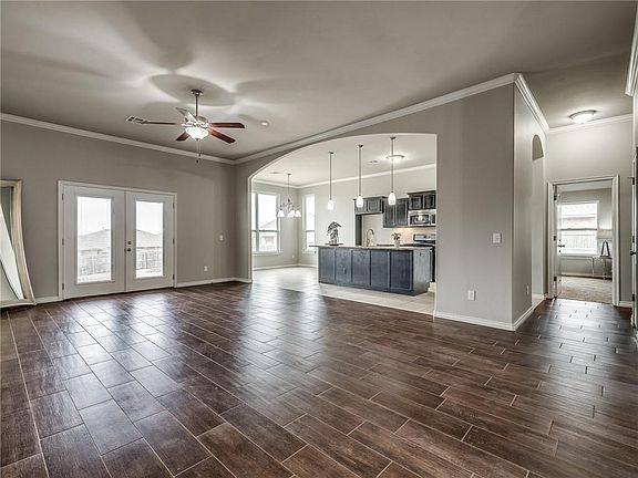 5th image of 2905 NW 184th Cir