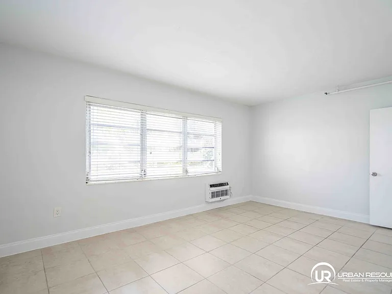 8300 Abbott Ave #18 — Photo 19