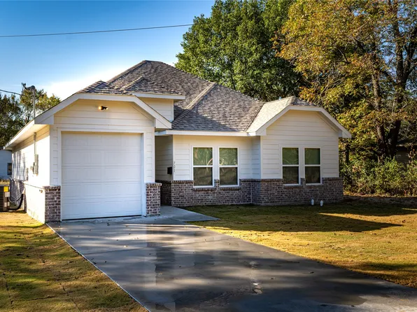 701 W Austin Ave, Cooper, TX 75432