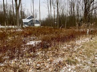 27 Elizabeth St, Oswego, NY 13126