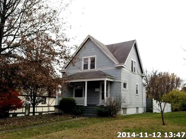 4111 Saint Martins Pl, Cincinnati, OH 45211