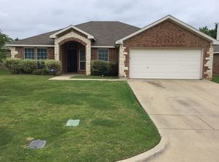 206 Meadowside Dr, Mansfield, TX 76063