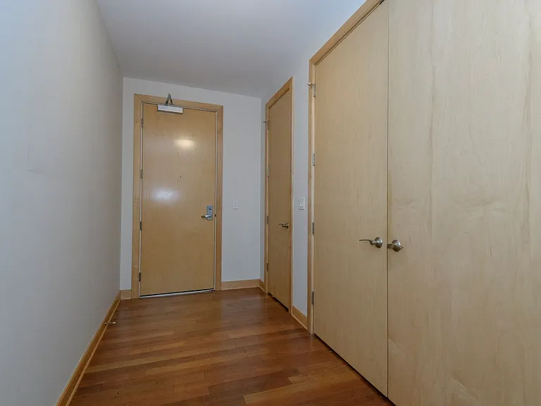 239 E Chicago St #307 — Photo 25