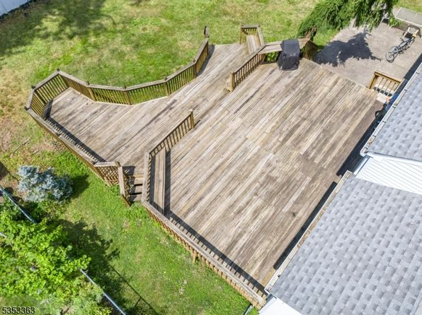29 Janet Ln, Springfield Twp., NJ 07081