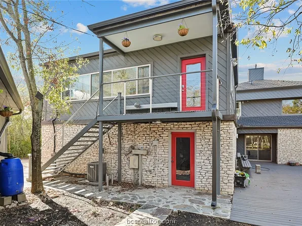 1203 Munson Ave APT B, College Station, TX 77840