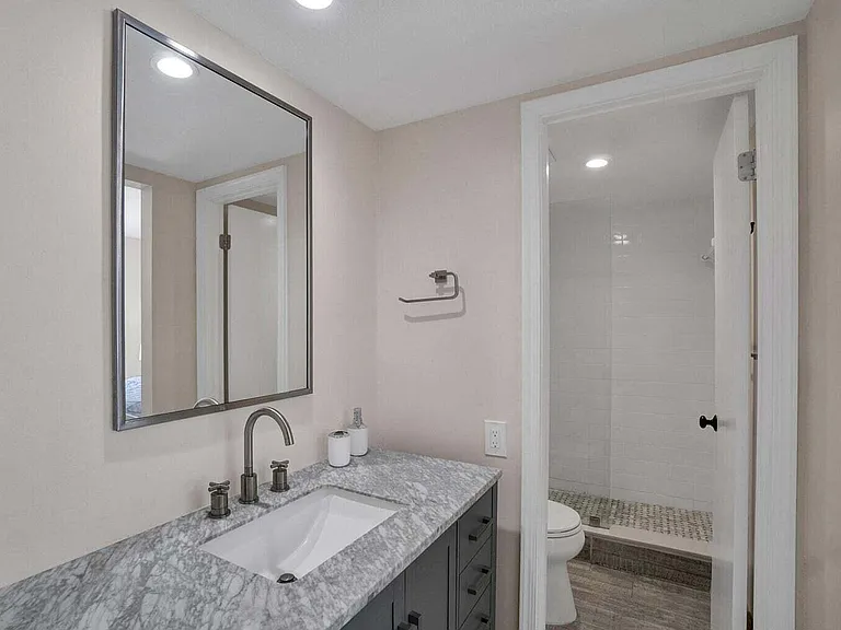 11311 Pond View Dr #C101 — Photo 12
