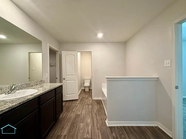 2927 Gastonian Ml — Photo 9