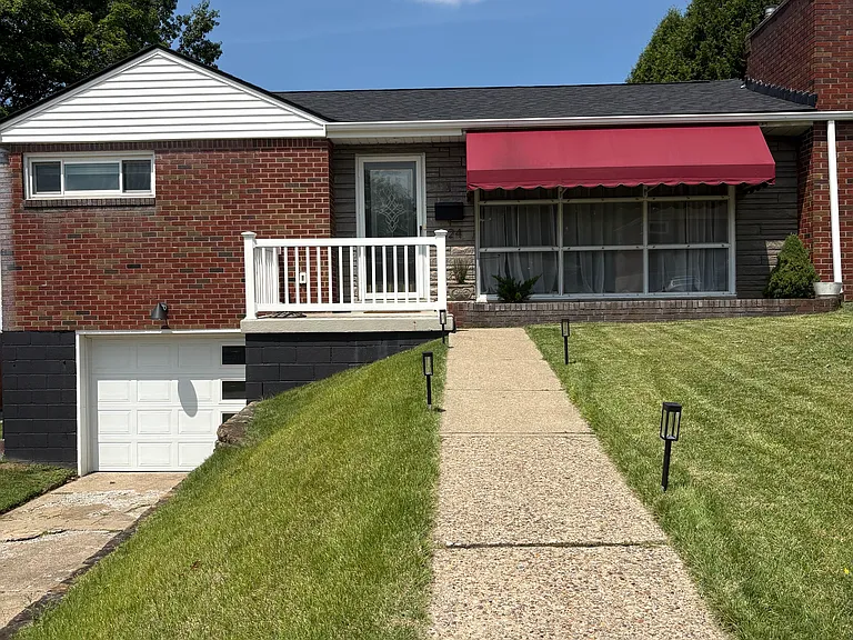1624 Sillview Dr — Photo 4