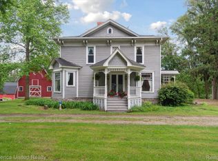 3790 Fisher Rd, Howell, MI 48855