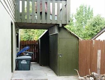 2nd image of 1052 S Garden Dr