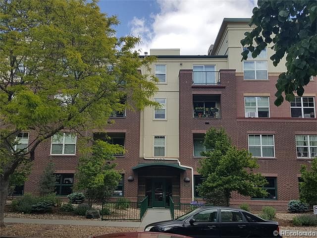 1st image of 1623 N Saint Paul St Unit 308