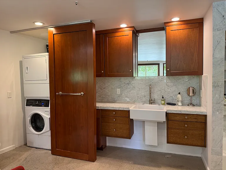 1215 Bluebird Canyon Dr — Photo 12