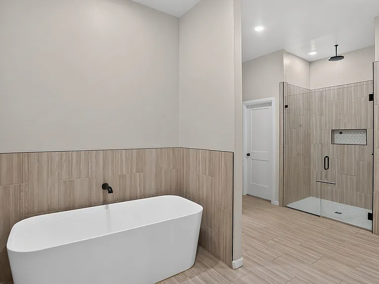 709 Timber Trl — Photo 26