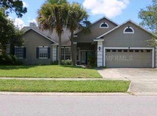 1686 Carillon Park Dr, Oviedo, FL 32765