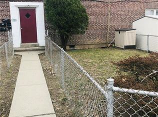 403 Granfield Ave APT D, Bridgeport, CT 06610