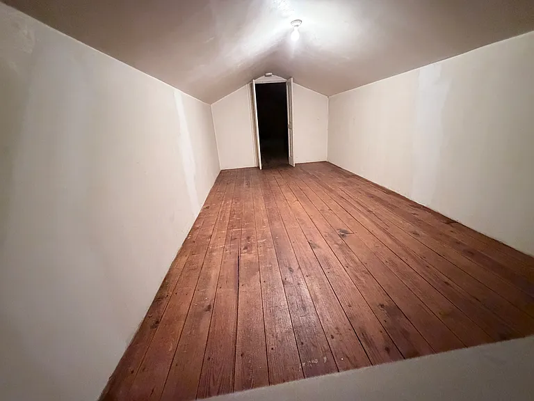 143 E Lincoln Ave — Photo 22