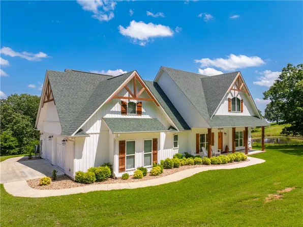 13704 N Highway 348, Mountainburg, AR 72946