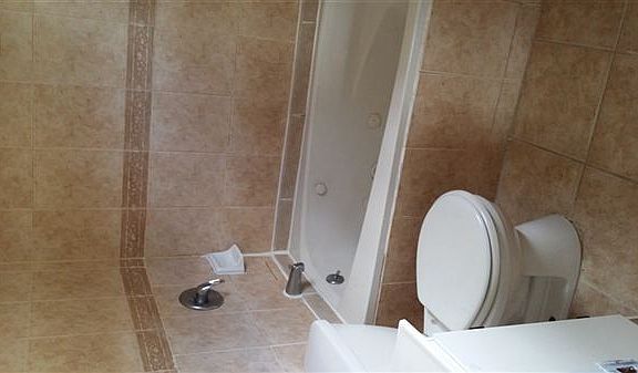 4th image of 11935 164th St