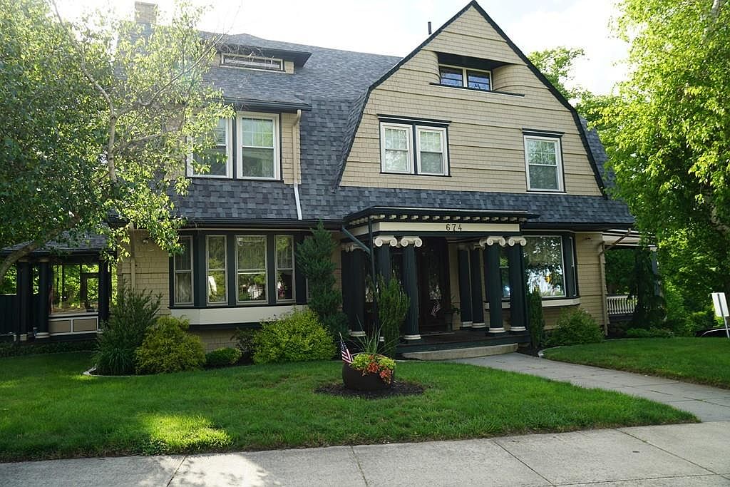 674 Highland Ave, Fall River, MA 02720 Zillow