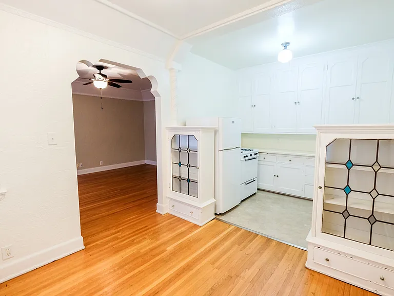 Welcome to Central Lakes of Uptown, where charming interiors meet modern convenience. Enjoy spacious layouts, elegant details, and a welcoming vibe. Don't miss your chance; schedule a tour today and make this your new home!