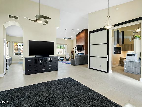 5th image of 6114 E JUNIPER Avenue