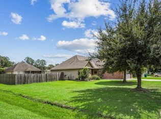 551 Daybreak Dr, Ponchatoula, LA 70454