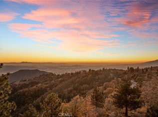 31395 Deer Lick Ln, Running Springs, CA 92382