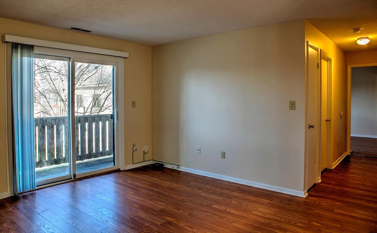 2306 Ravens Crest Drive — Photo 3