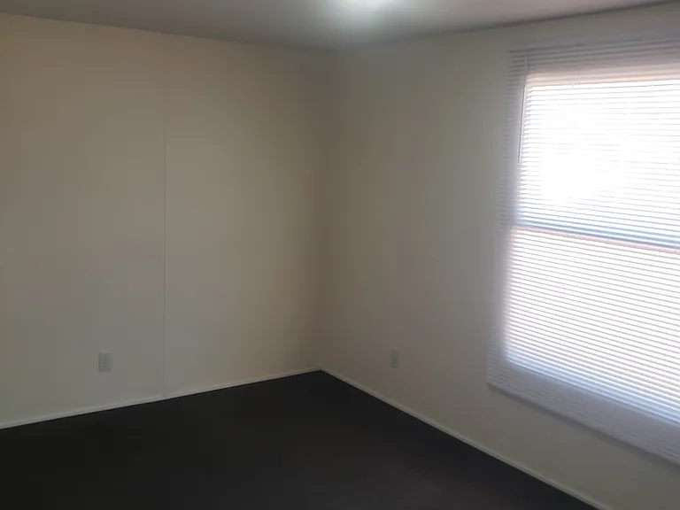 12354 S Westminster Rd — Photo 9