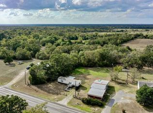 5544 Highway 90, Madisonville, TX 77864