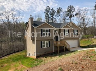 5599 Chestnut Creek Ln, Flowery Branch, GA 30542