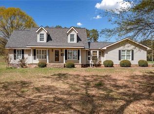 300 Smith Ave, Bowdon, GA 30108