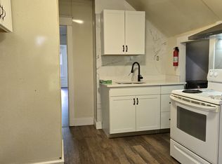 2219 16th St #2, Troy, NY 12180