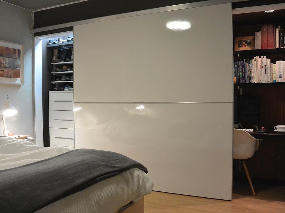 Bedroom with built in Close and Office