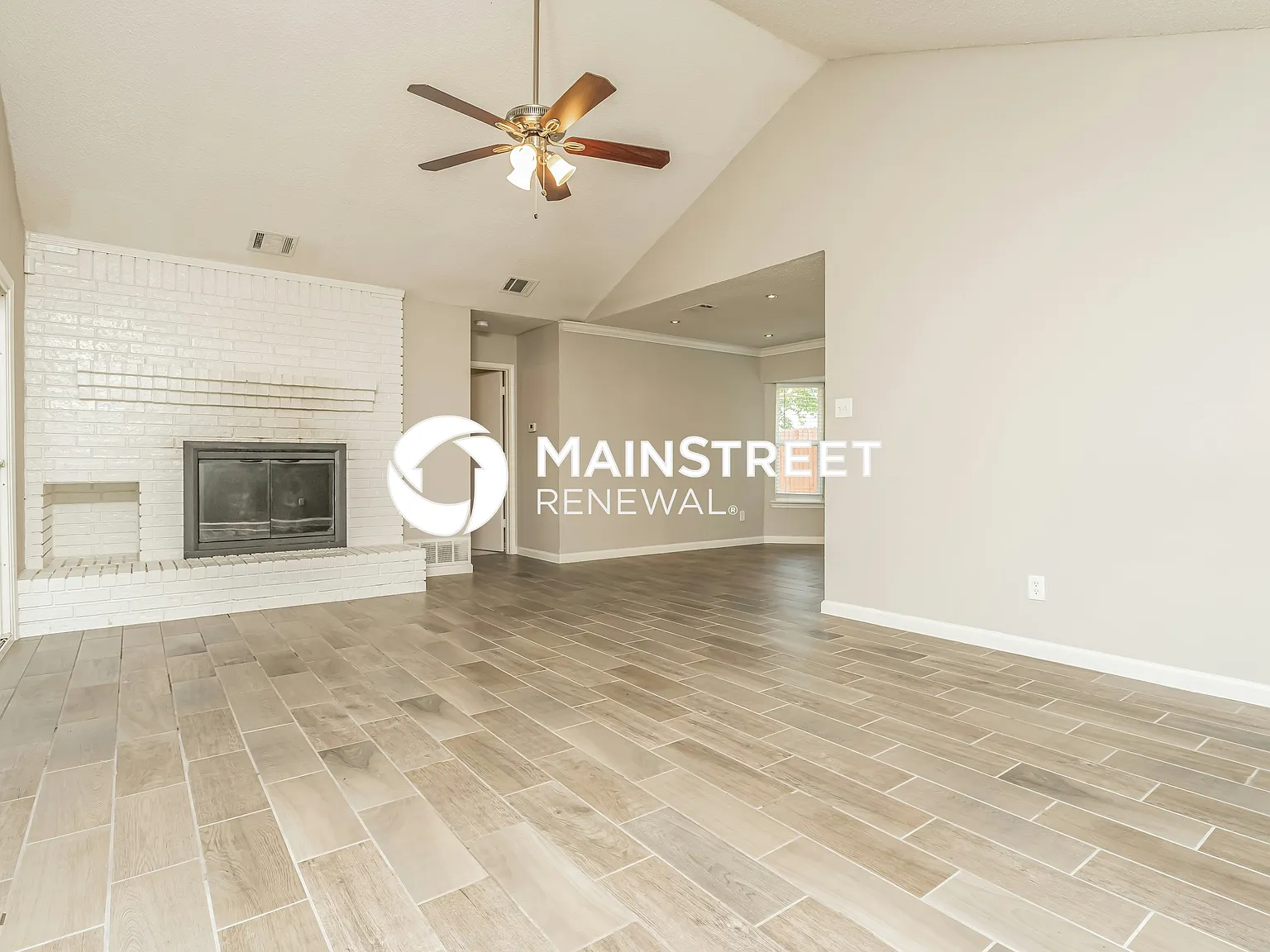 6400 Avanti Dr — Photo 4